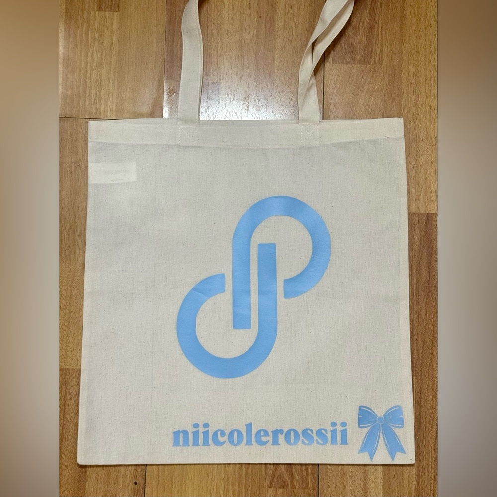 Handcrafted Canvas Tote Bag - Picture 2 of 16